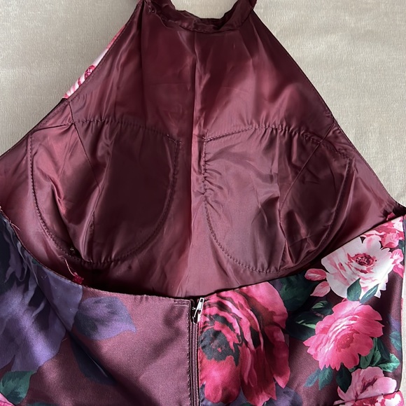 MY MICHELLE | BURGUNDY | FORMAL DRESS - Picture 9 of 13